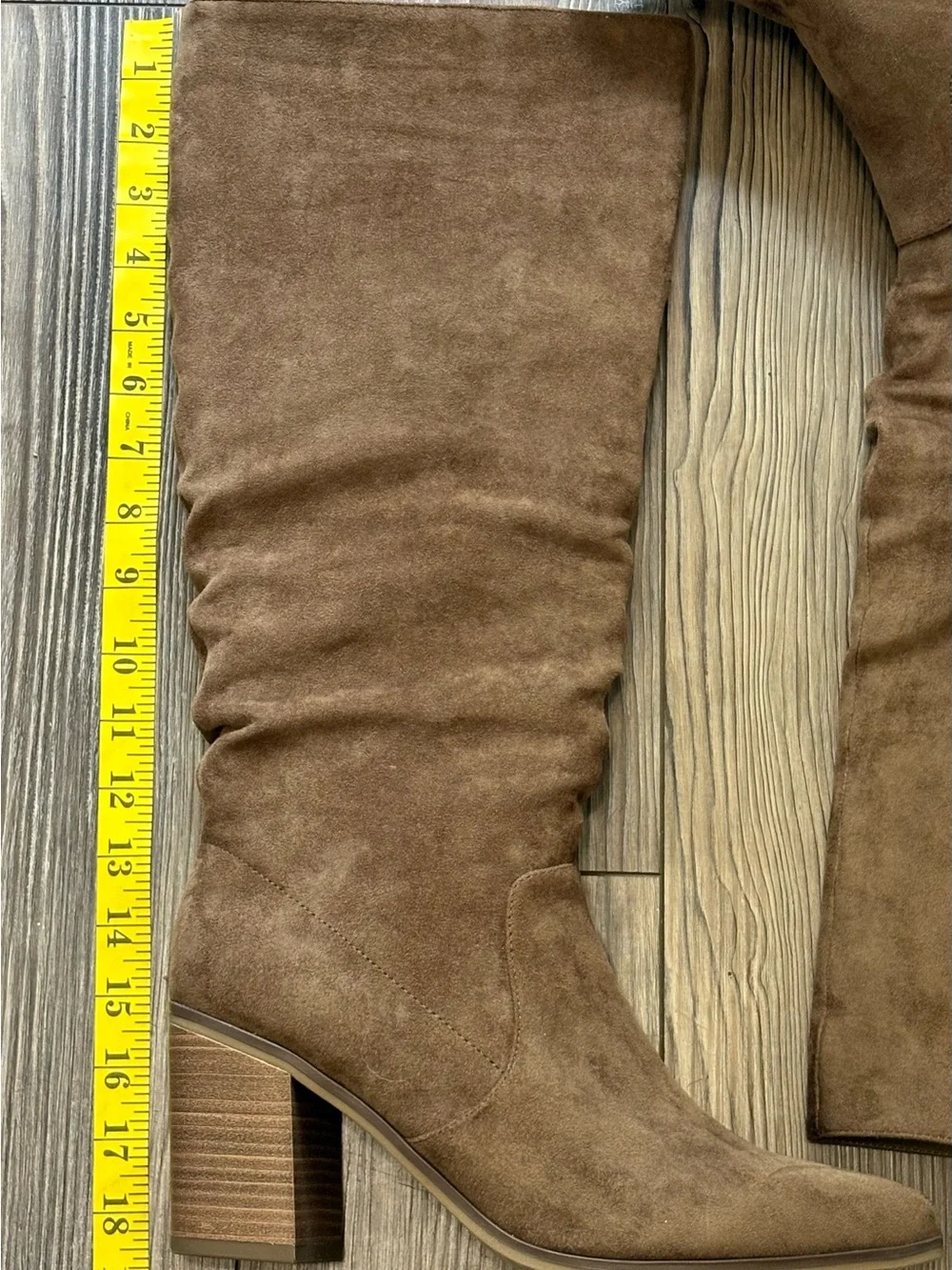 Universal Thread Junie Tall Slouch Boots Tan Faux Suede Pointed Toe 9.5